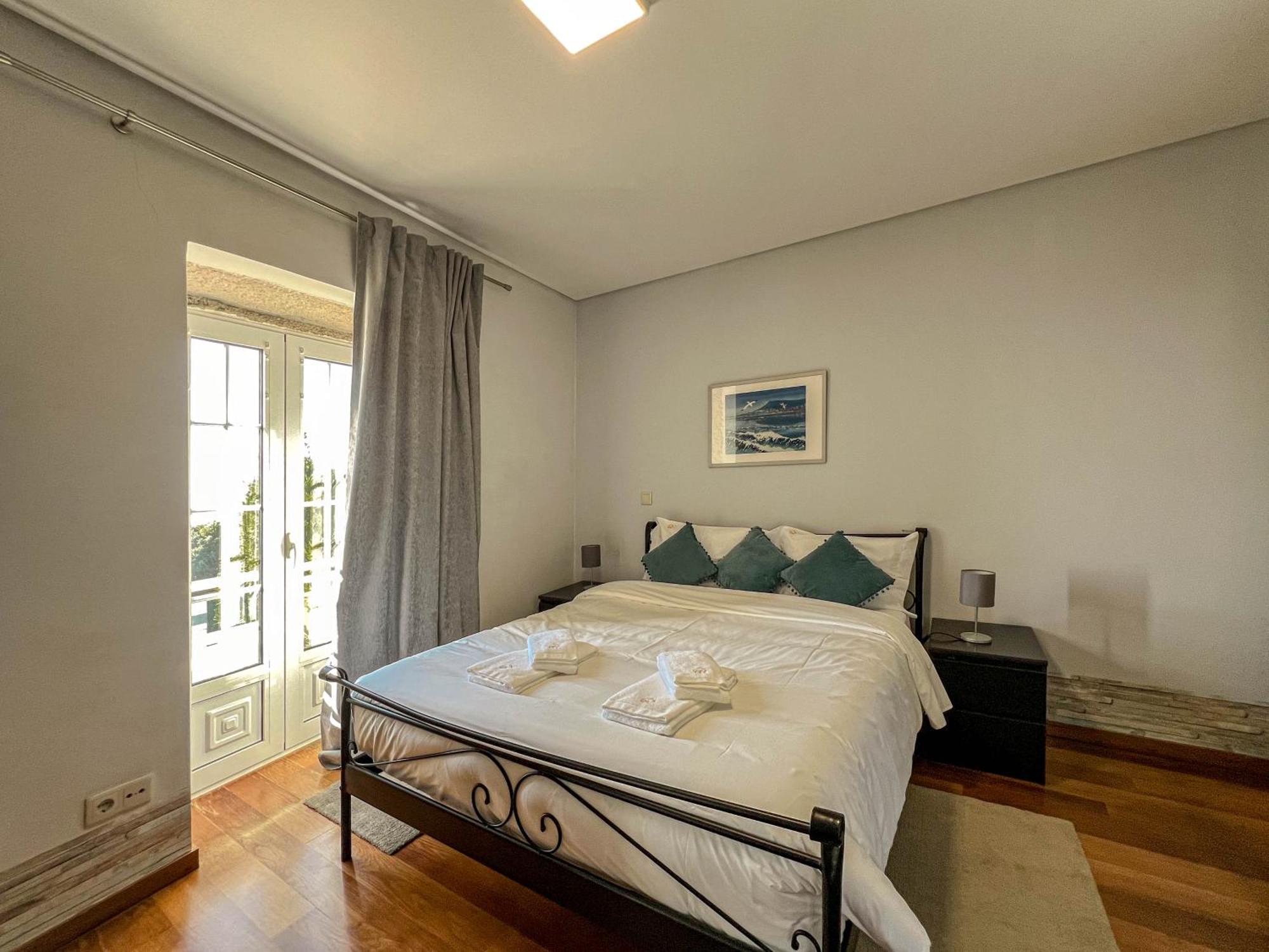 Lovely Sunny-House Виана-ду-Каштелу Экстерьер фото
