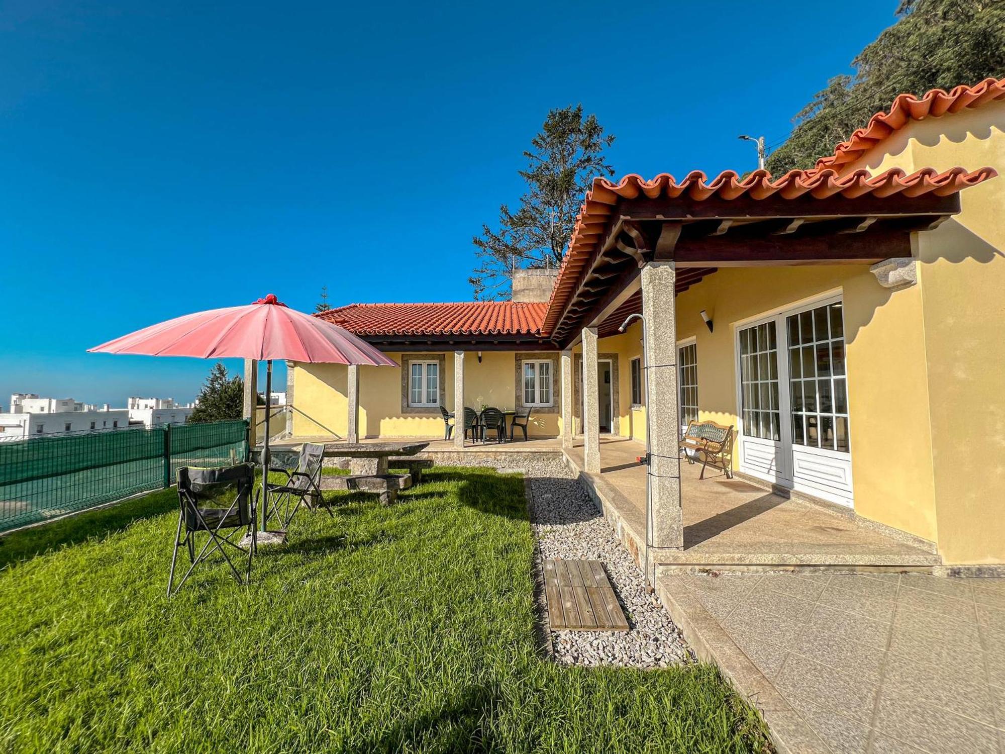 Lovely Sunny-House Виана-ду-Каштелу Экстерьер фото