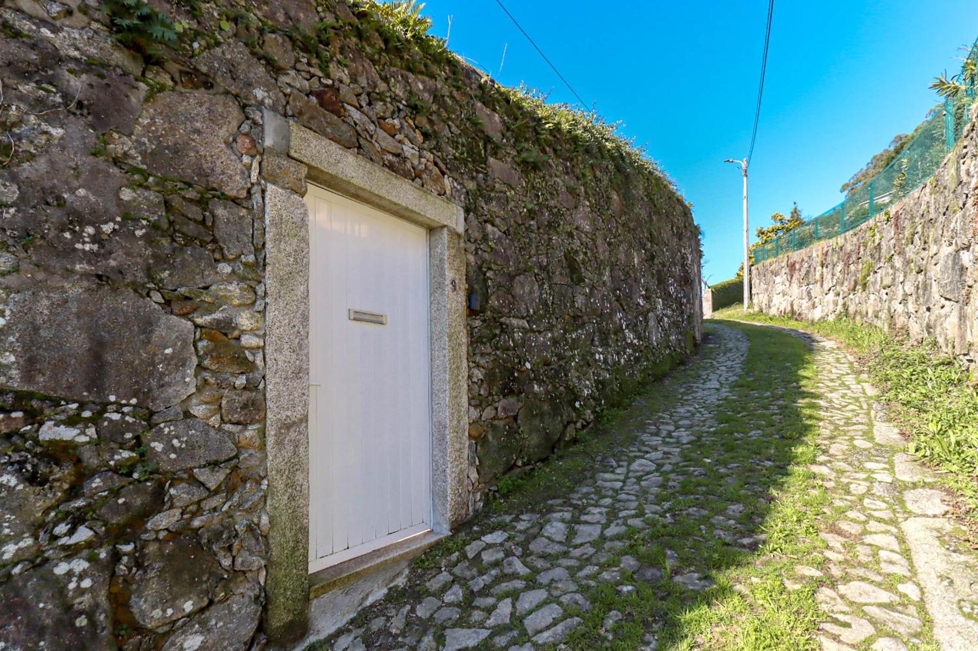 Lovely Sunny-House Виана-ду-Каштелу Экстерьер фото