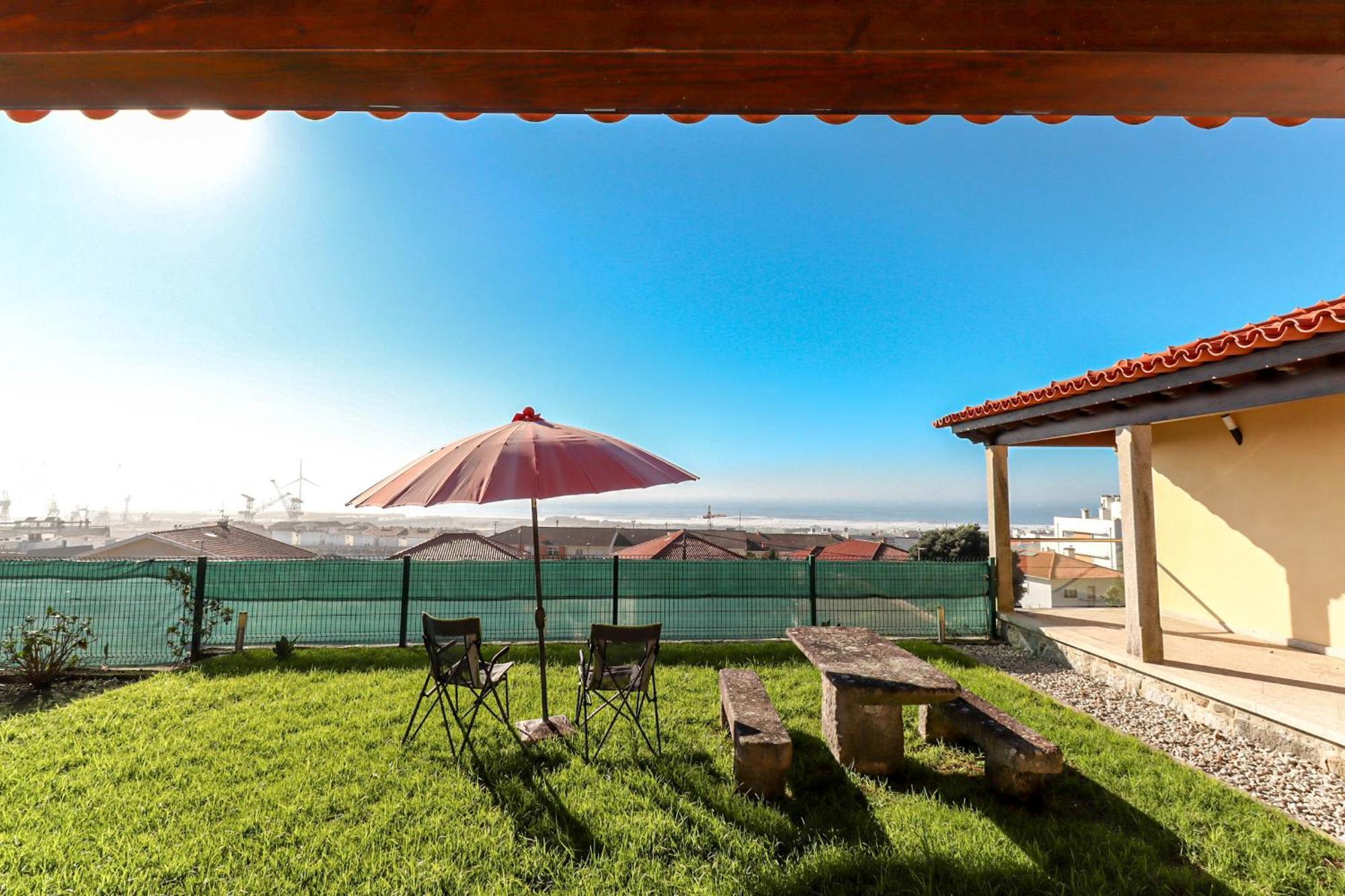 Lovely Sunny-House Виана-ду-Каштелу Экстерьер фото